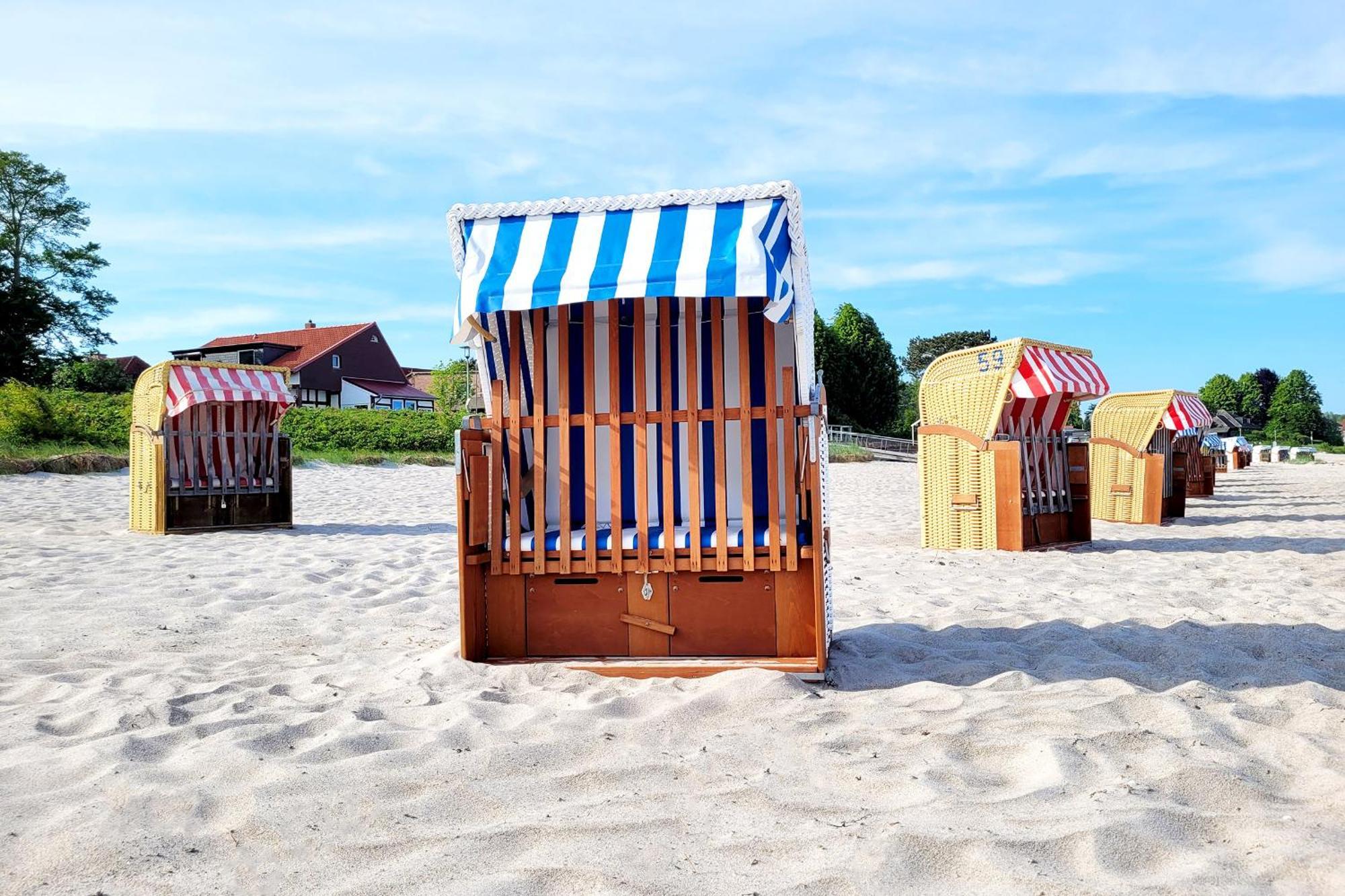 Gemuetliche & Moderne Ferienwohnung - Nur 7 Gehminuten Vom Strand Entfernt, Inklusive Parkplatz Und Gartenzugang Scharbeutz Extérieur photo